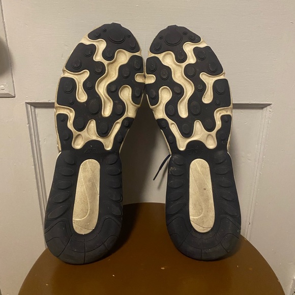 Nike airmax 270s - Picture 5 of 5